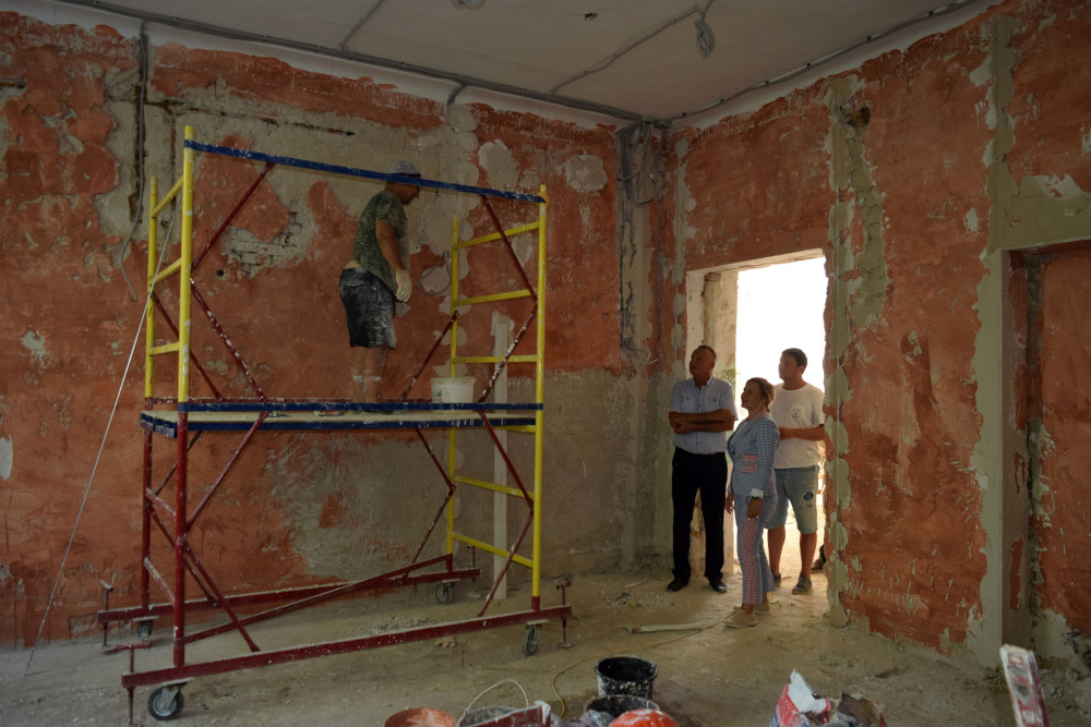 Ольга Торубарова и Андрей Захаров посетили ряд объектов капитального ремонта и комплексного благоустройства